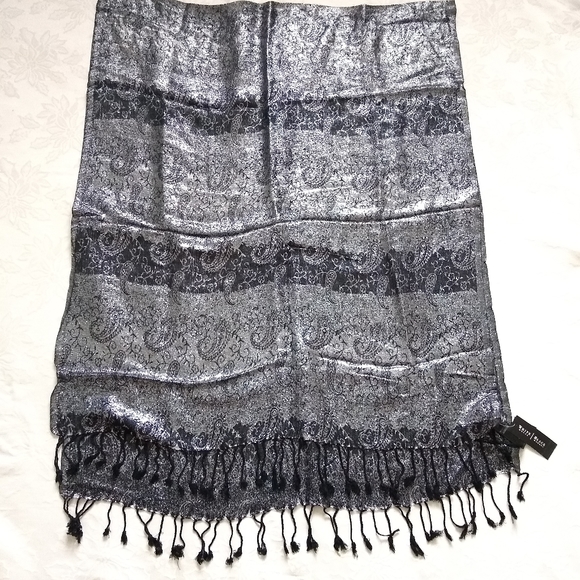 White House Black Market Accessories - New 🎀 WHBM paisley dark grey metallic lurex ombre jacquard
